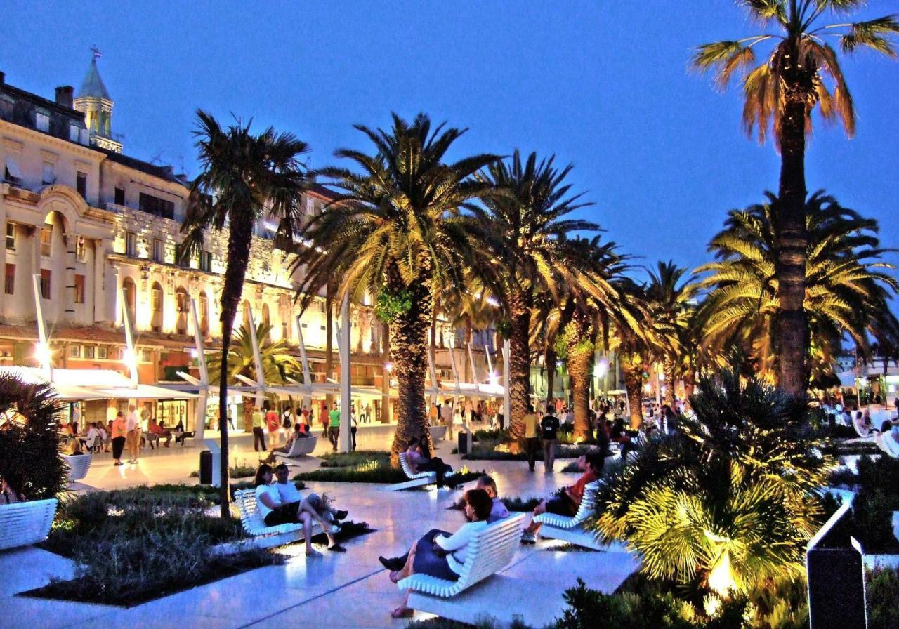 Apartment Queen Teuta In The Heart Of Split Historical Heritage Exterior foto